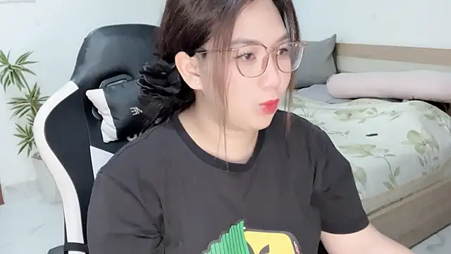 Ni-Ni 2K online show from 06.29.26