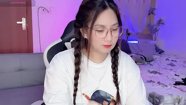 Ni-Ni 2K online show from 07.18.26