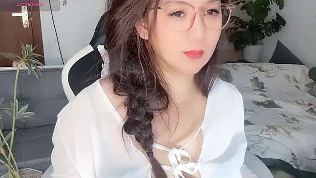 Ni-Ni 2K online show from 07.30.26