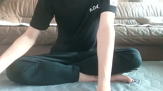 dongjun21 online show from 02.18.26