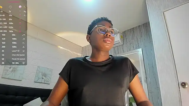 teylor lovee online show from 02.08.26