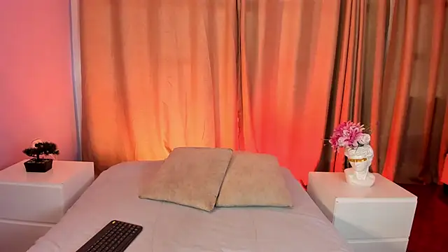 Amy Parkker online show from 02.09.26