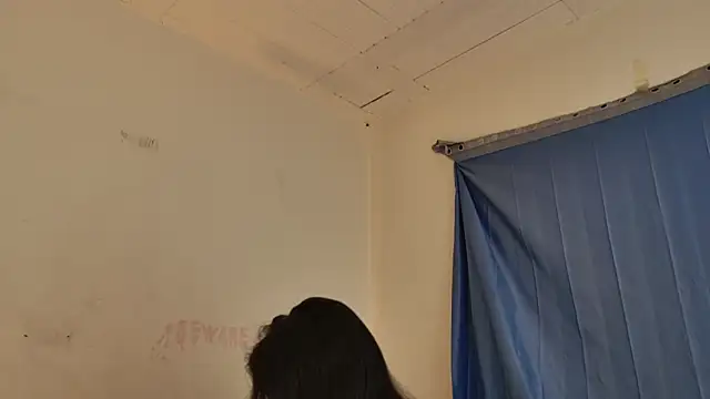 MoonLipsON- online show from 04.13.26