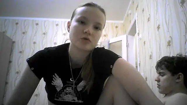 Snapshot of EvgeniyXAnna chatting on 02.12.26 EvgeniyXAnna online show from 02.12.26