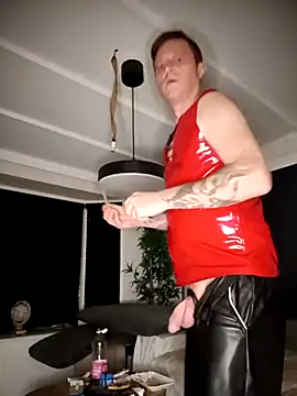 Snapshot of jefflatex45 chatting on 06.18.26 jefflatex45 online show from 06.18.26