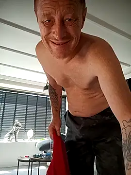 Snapshot of jefflatex45 chatting on 06.25.26 jefflatex45 online show from 06.25.26