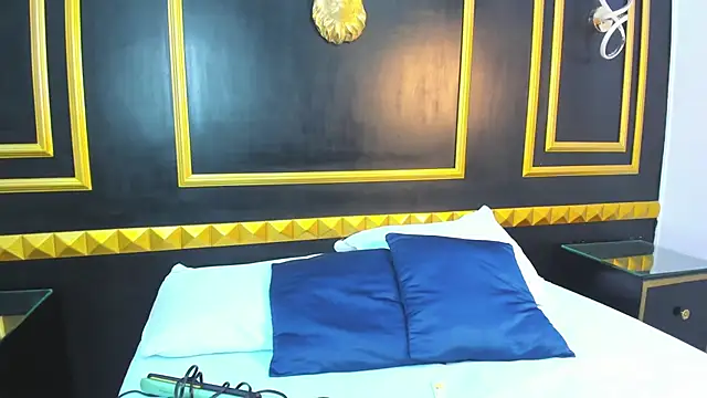 madison saenzz online show from 04.24.26