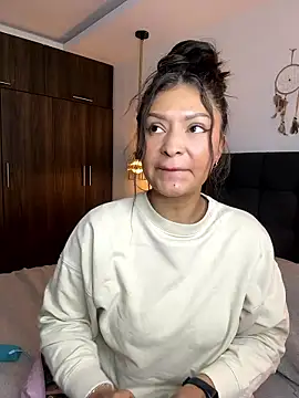 victoria   moon online show from 01.16.26