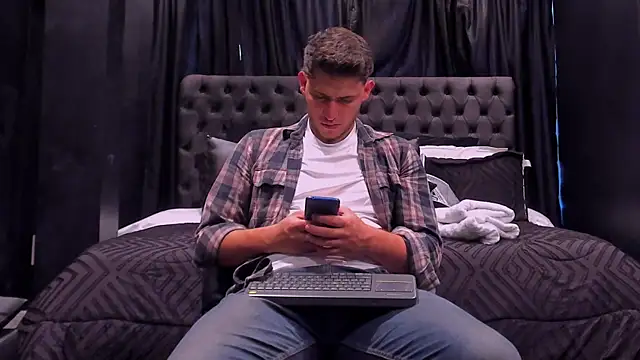 big  friends online show from 04.07.26