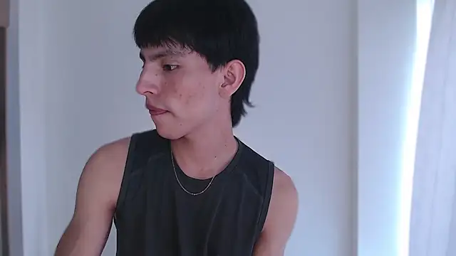 Snapshot of andrew_courtzz chatting on 02.24.26 andrew courtzz online show from 02.24.26