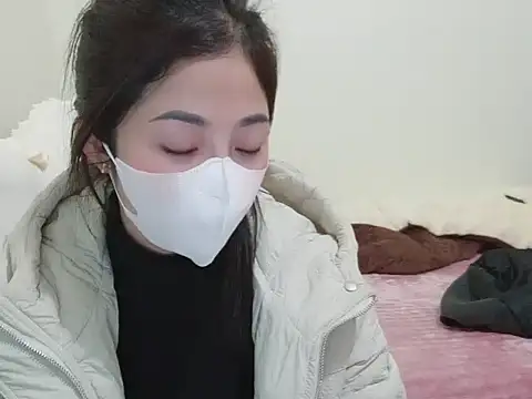 Mimy18 online show from 12.22.25