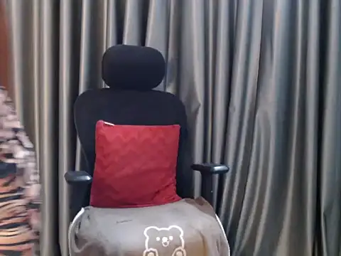 -Micky- online show from 02.28.26