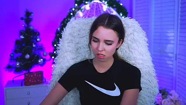 Snapshot of KimPorins chatting on 01.08.26 KimPorins online show from 01.08.26