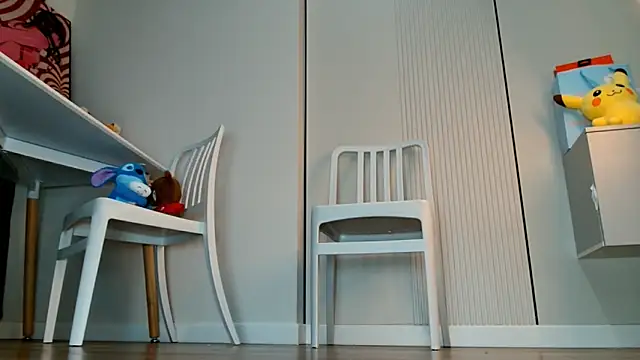 minji snow online show from 04.06.26