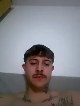 Snapshot of Jason_offizell chatting on 02.12.26 Jason offizell online show from 02.12.26