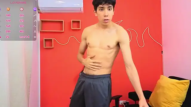 Neo Twink online show from 04.21.26