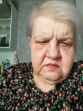 HapinessLovee online show from 04.17.26