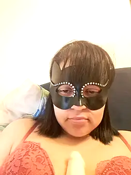 Snapshot of h4cPaolaMascherata chatting on 02.19.26 h4cPaolaMascherata online show from 02.19.26