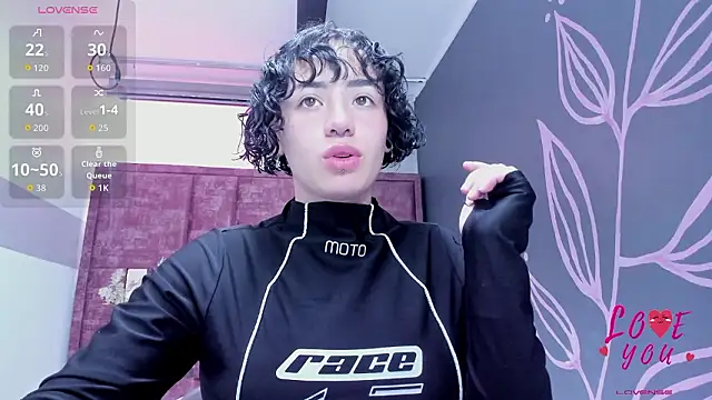 Kiara Fox   online show from 03.14.26