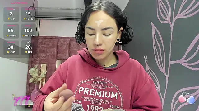 Kiara Fox   online show from 03.29.26