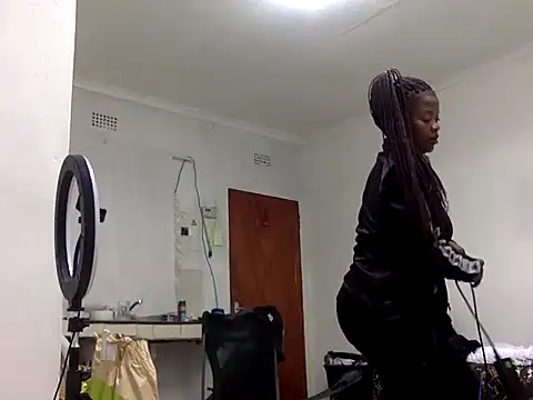 Snapshot of BloodmoonAlpha_1 chatting on 02.24.26 BloodmoonAlpha 1 online show from 02.24.26