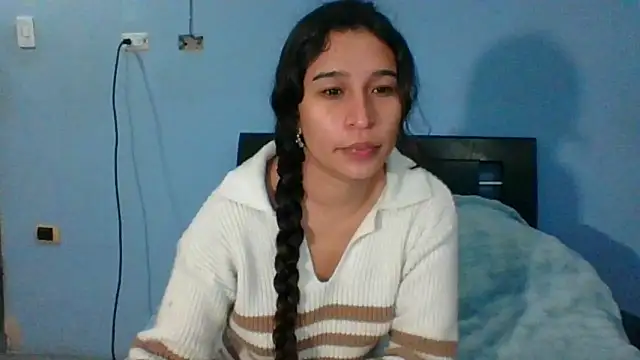 scarlettscottX online show from 12.22.25