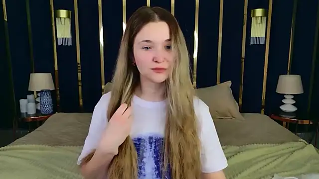 Snapshot of Lina_Sinerz chatting on 02.19.26 Lina Sinerz online show from 02.19.26