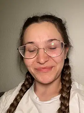 Lina Sinerz online show from 03.19.26