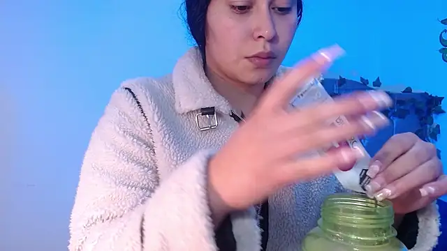 naomybenedetti online show from 01.15.26