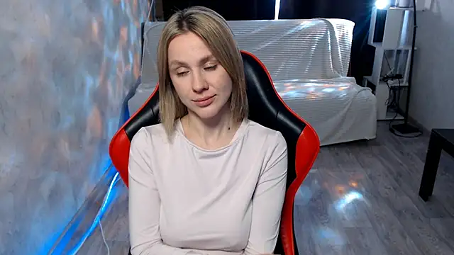 MiaBun1 online show from 03.02.26