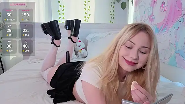 Snapshot of kaity_berry chatting on 02.17.26 kaity berry online show from 02.17.26