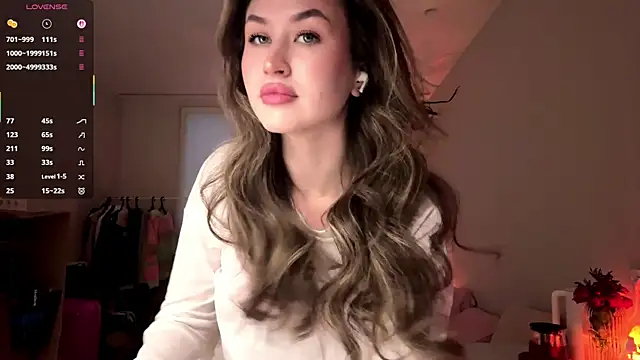 KiraBodrick online show from 02.20.26