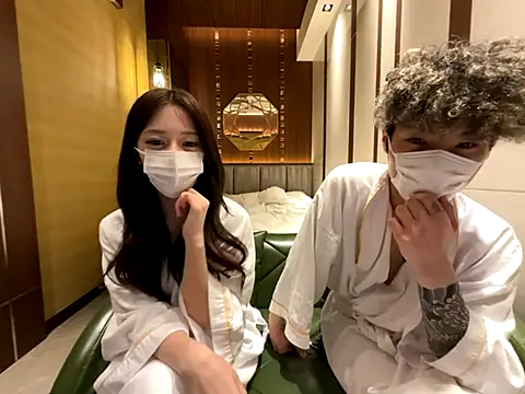  noanyan  online show from 12.21.25