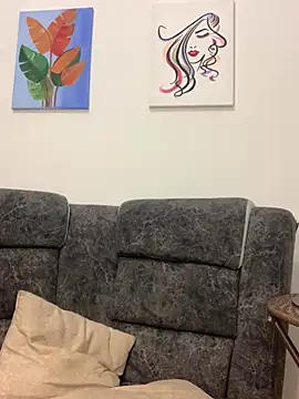 ladulcemary  online show from 02.27.26