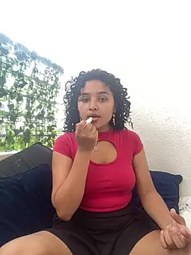 ladulcemary  online show from 03.29.26