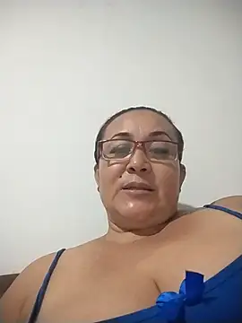 Nini Love  online show from 04.08.26