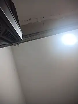 Nini Love  online show from 04.09.26