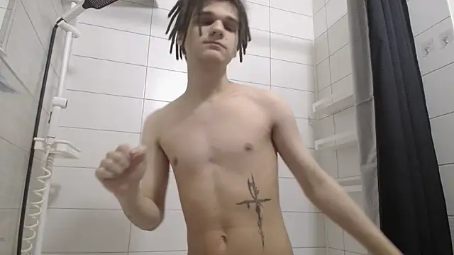 Snapshot of PeachTree chatting on 01.13.26 PeachTree online show from 01.13.26