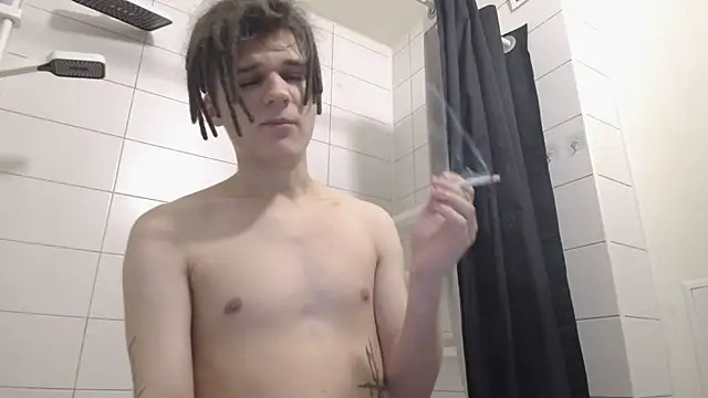 Snapshot of PeachTree chatting on 02.15.26 PeachTree online show from 02.15.26