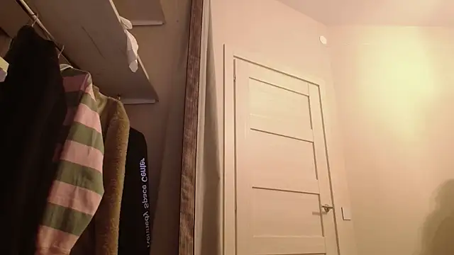 Snapshot of PeachTree chatting on 02.17.26 PeachTree online show from 02.17.26