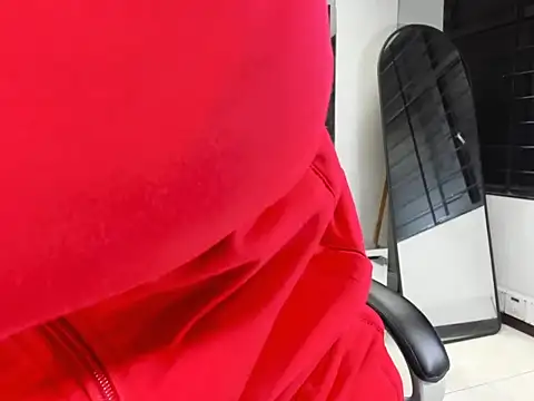 IssysLeBlanc online show from 01.12.26