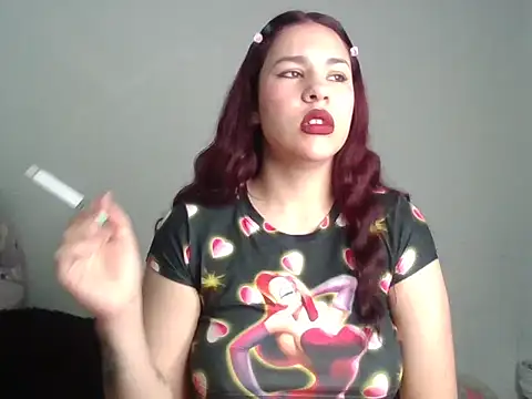 Mia 352 online show from 04.12.26