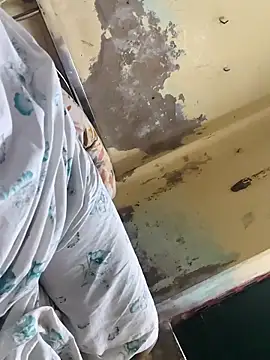 Cute-couple-2 online show from 04.17.26