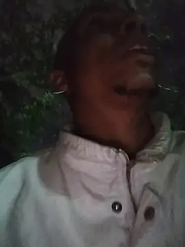 Snapshot of Andreskelly chatting on 03.04.26 Andreskelly online show from 03.04.26