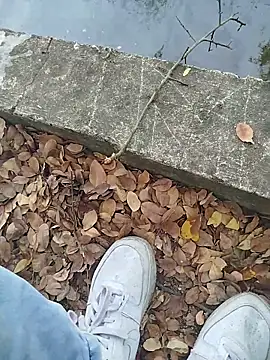 Snapshot of Andreskelly chatting on 03.08.26 Andreskelly online show from 03.08.26