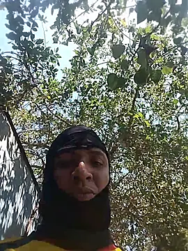 Snapshot of Andreskelly chatting on 03.12.26 Andreskelly online show from 03.12.26