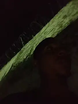 Snapshot of Andreskelly chatting on 03.14.26 Andreskelly online show from 03.14.26