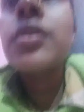 nehakapoor89 online show from 12.21.25