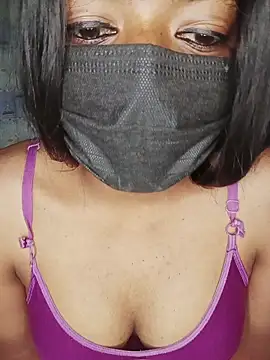 lovely sia online show from 12.20.25