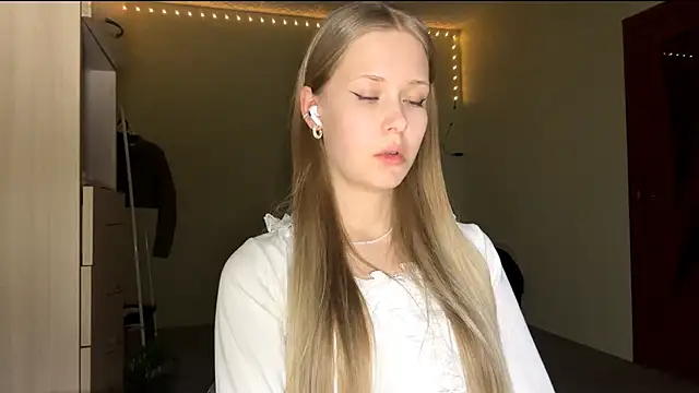 ZaidaSchwarten online show from 02.02.26